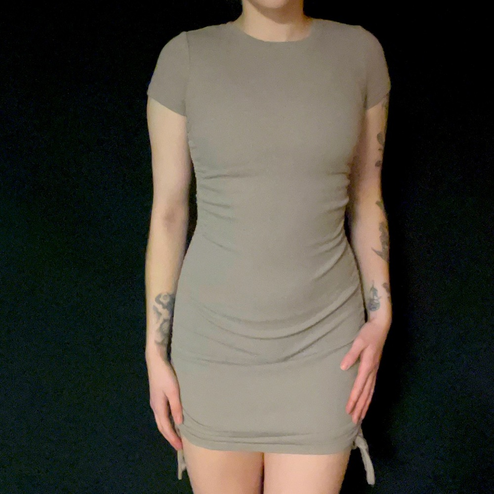 Scrunch tie dress
